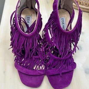 Steve Madden Fringly Suede Heels